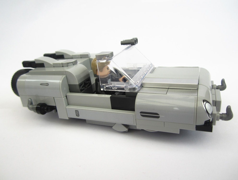 James Bond's Corusant Cruiser : Hover car