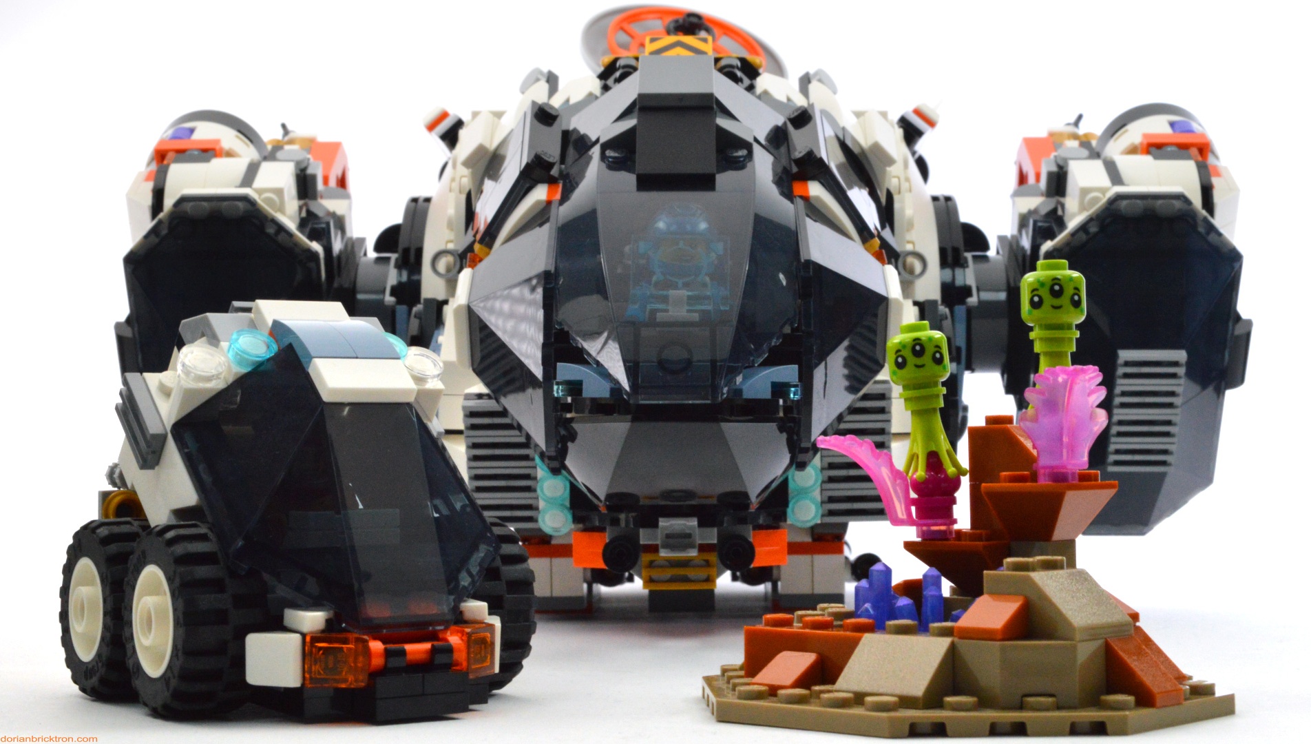 Space Construction Landing Ship