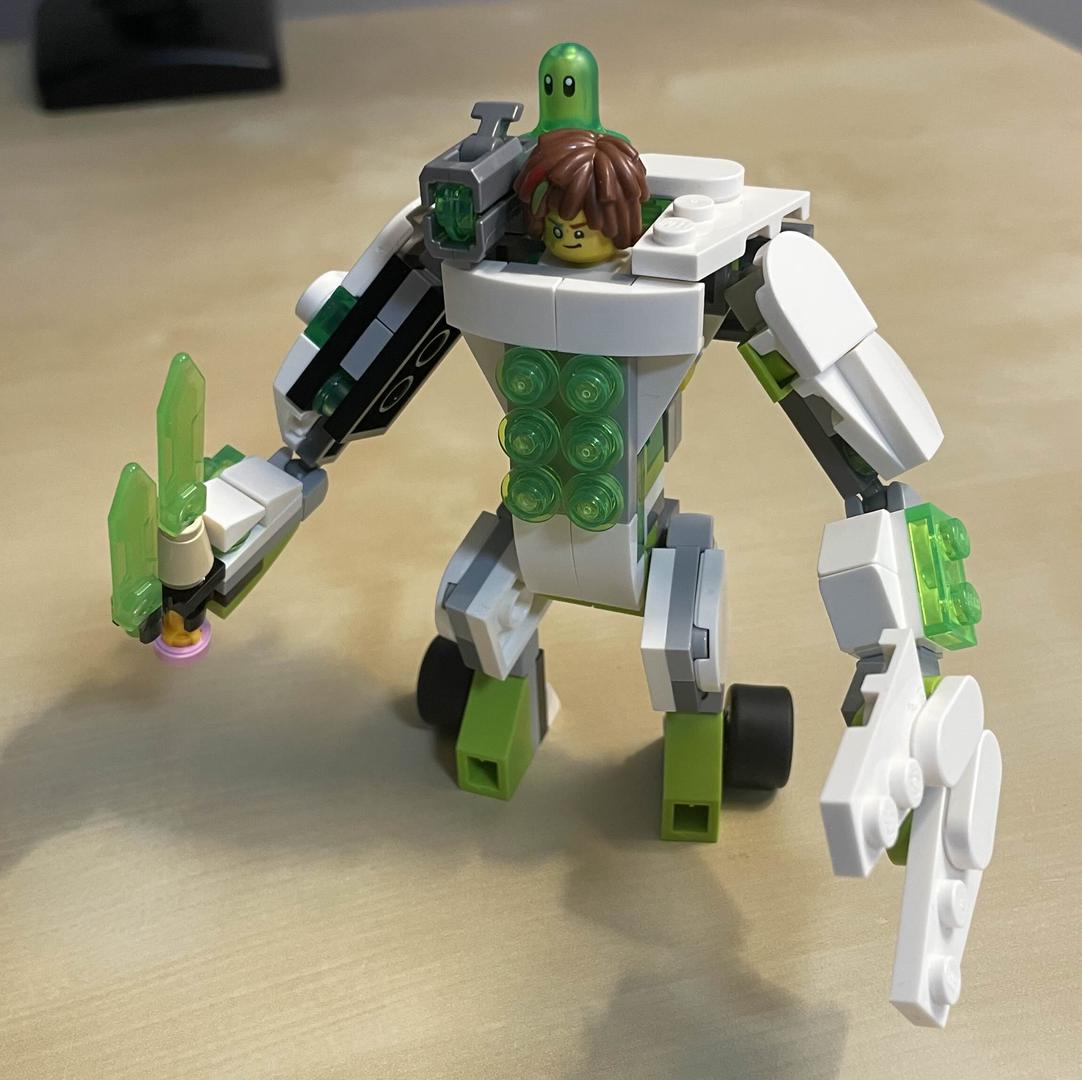 Blobs Robot and Vehicle Adventures Mech Suit