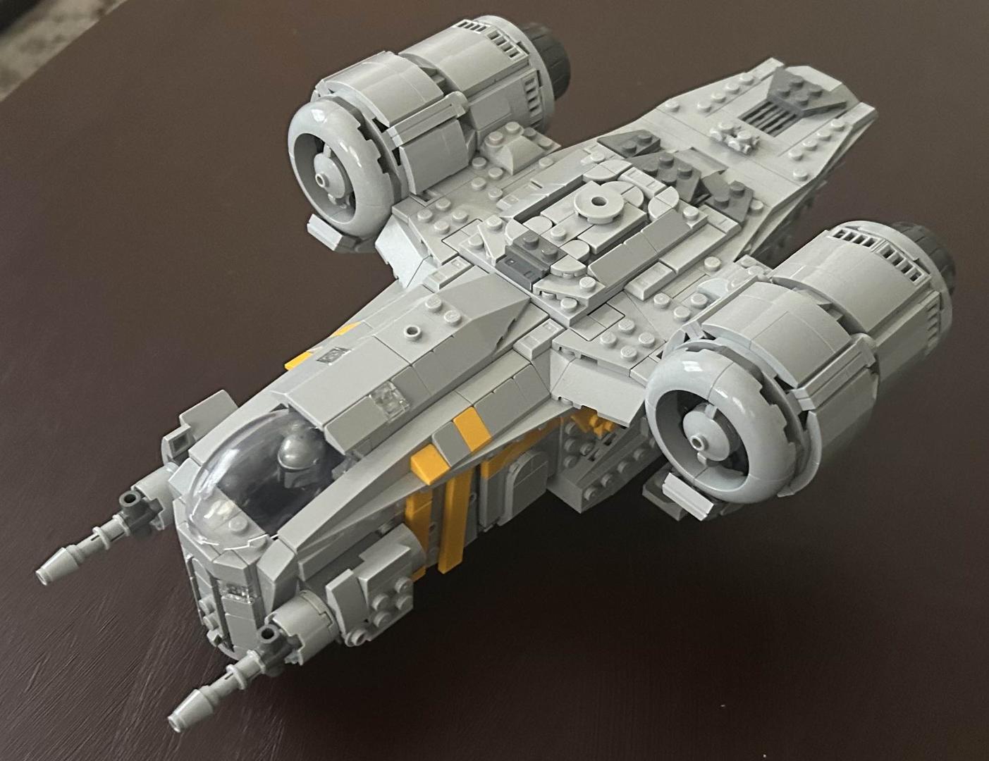 The Razor Crest (SWOV)