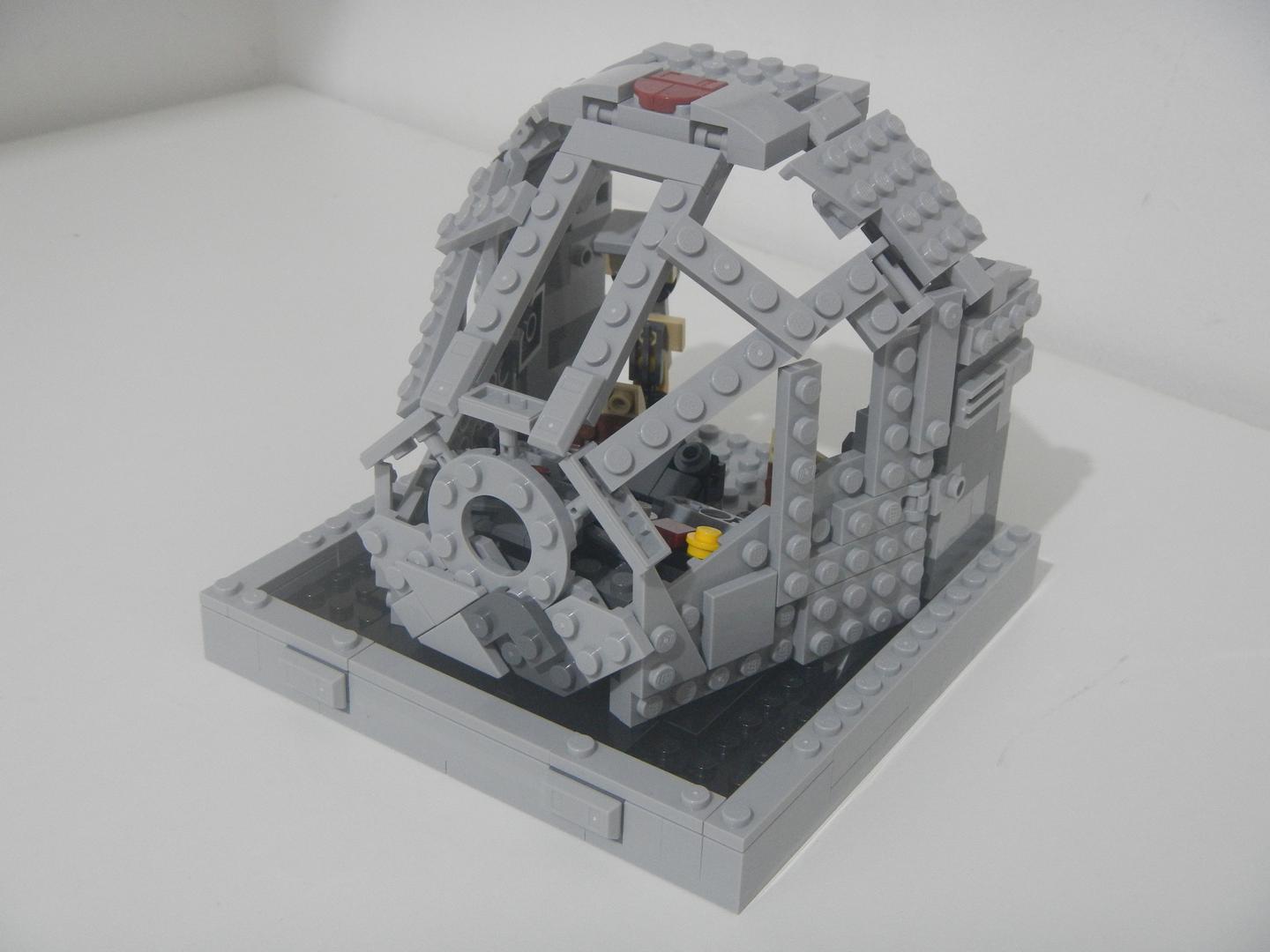 Millennium Falcon Cockpit Diorama