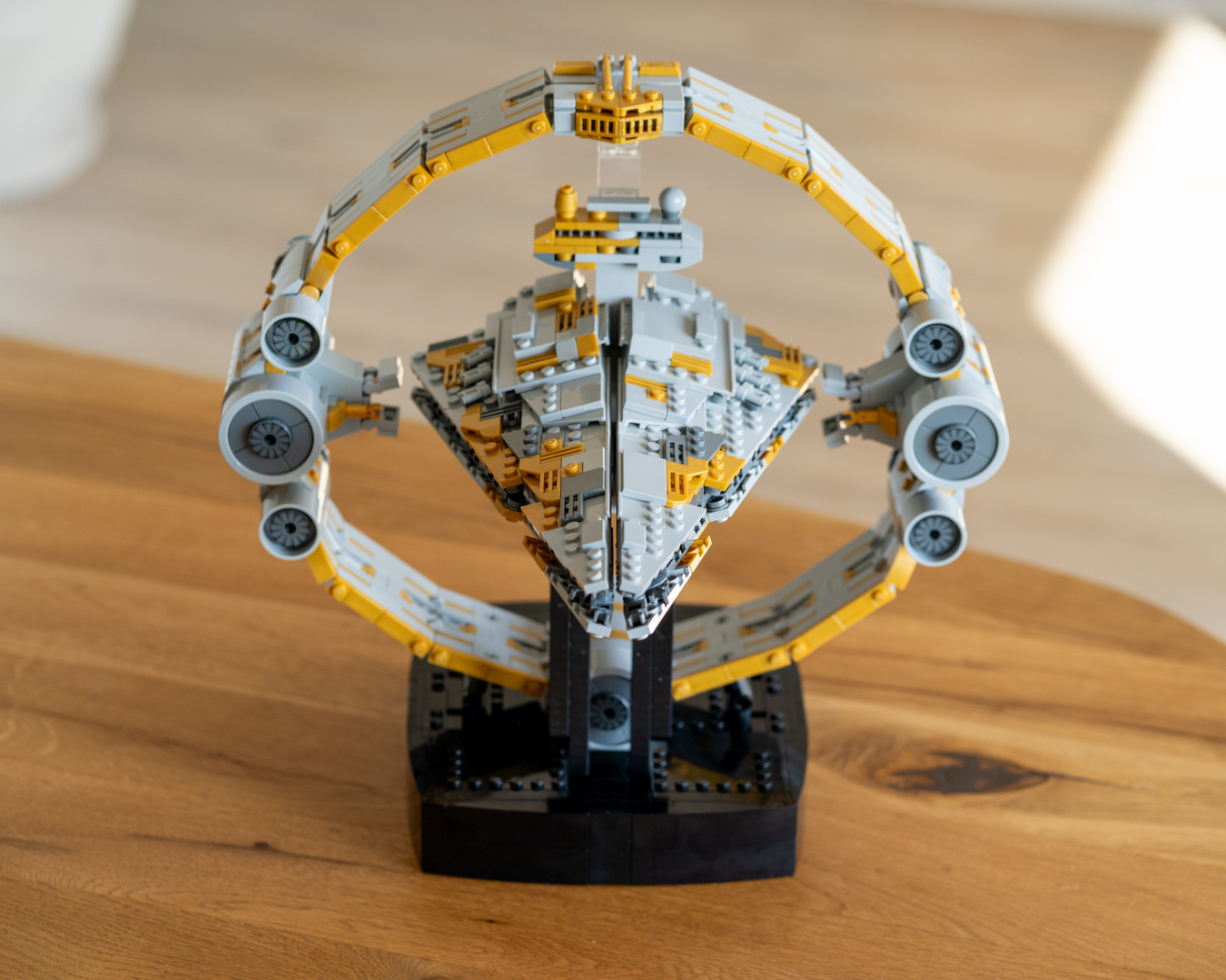 Eye of Sion incl. Thrawn’s Chimaera (Midi-Scale Version)