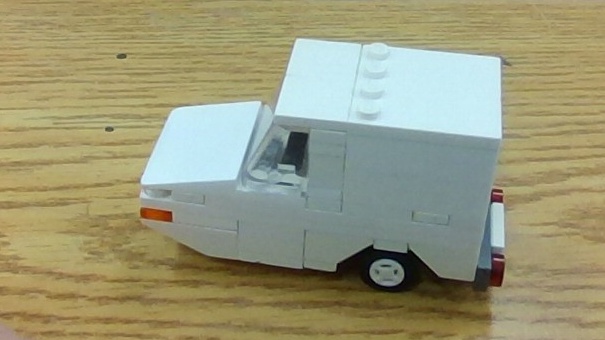 3 wheel Lego ibishu pigeon