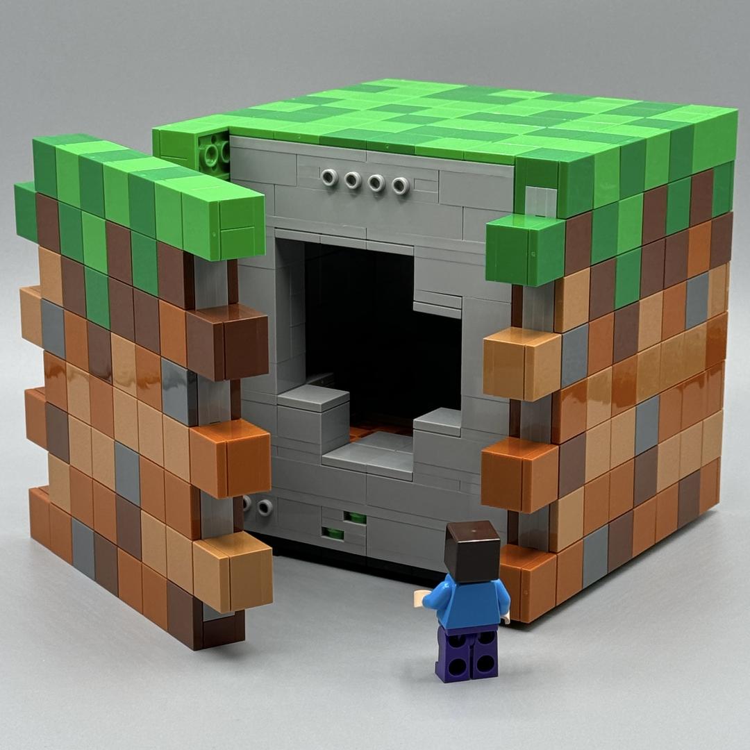Grass Block (With Hidden Interior Scene)