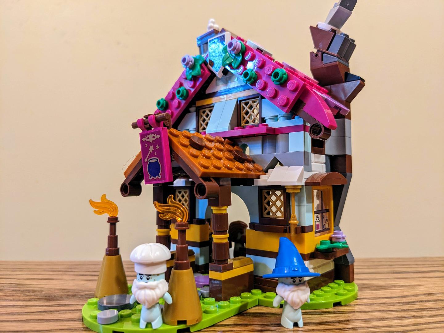 Dreamling Gingerbread House