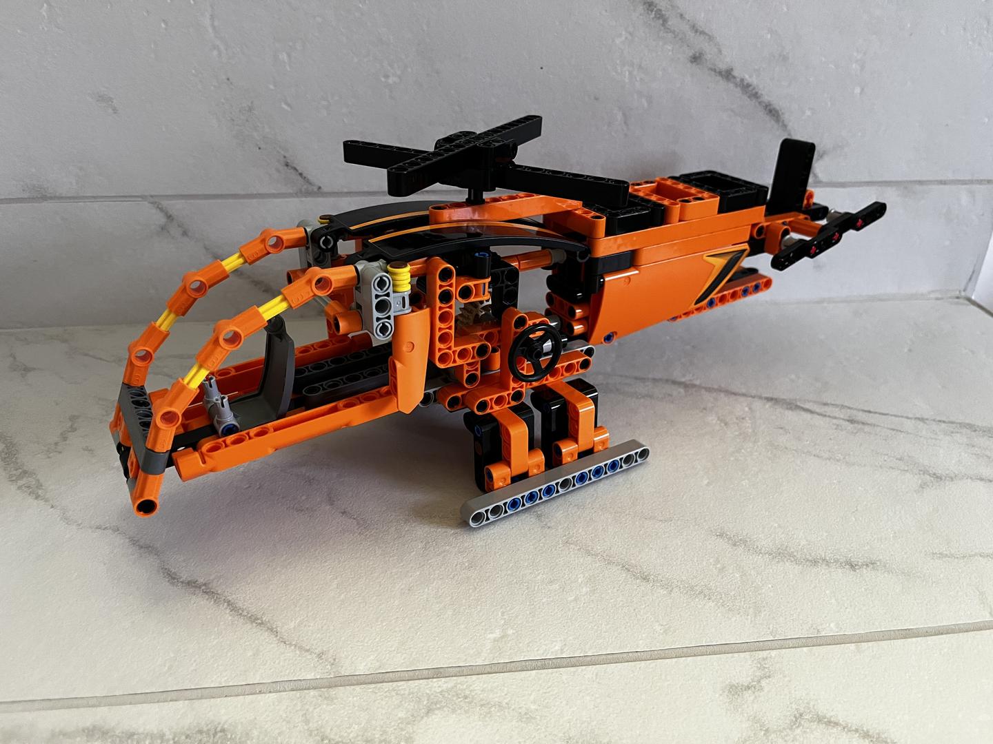 Lego 42093 helicopter