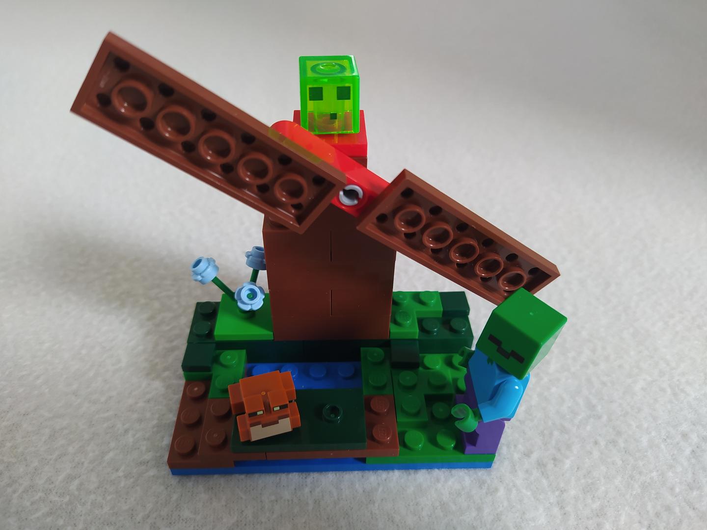 21240 Windmill by the Bridge alternate build