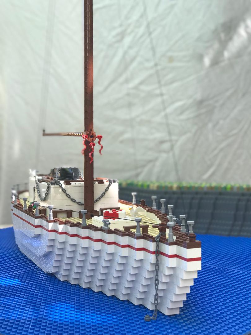 Miniland Yacht