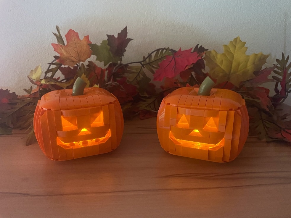 Halloween pumpkins with light