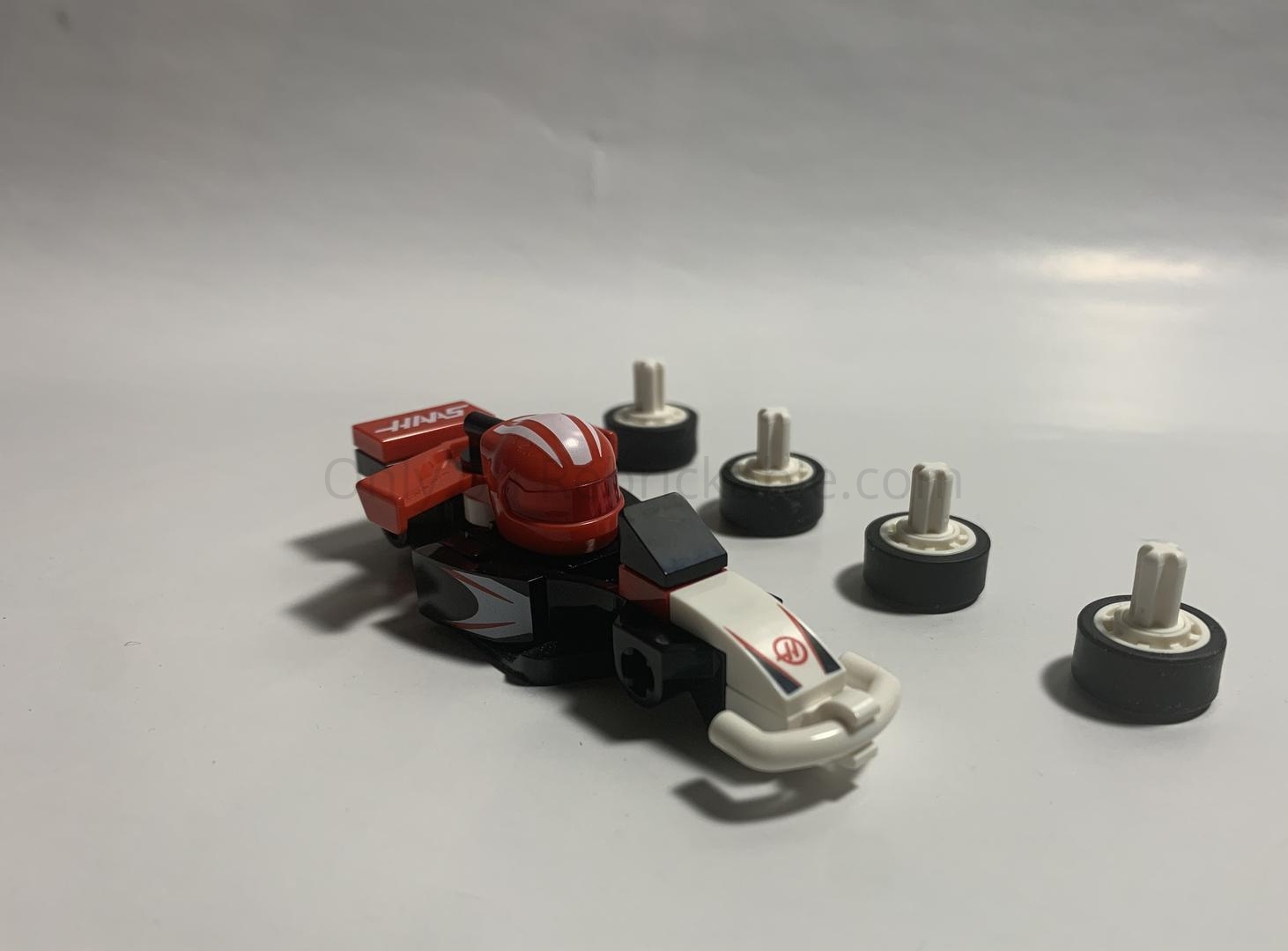 F1 collectible series--racing spaceship