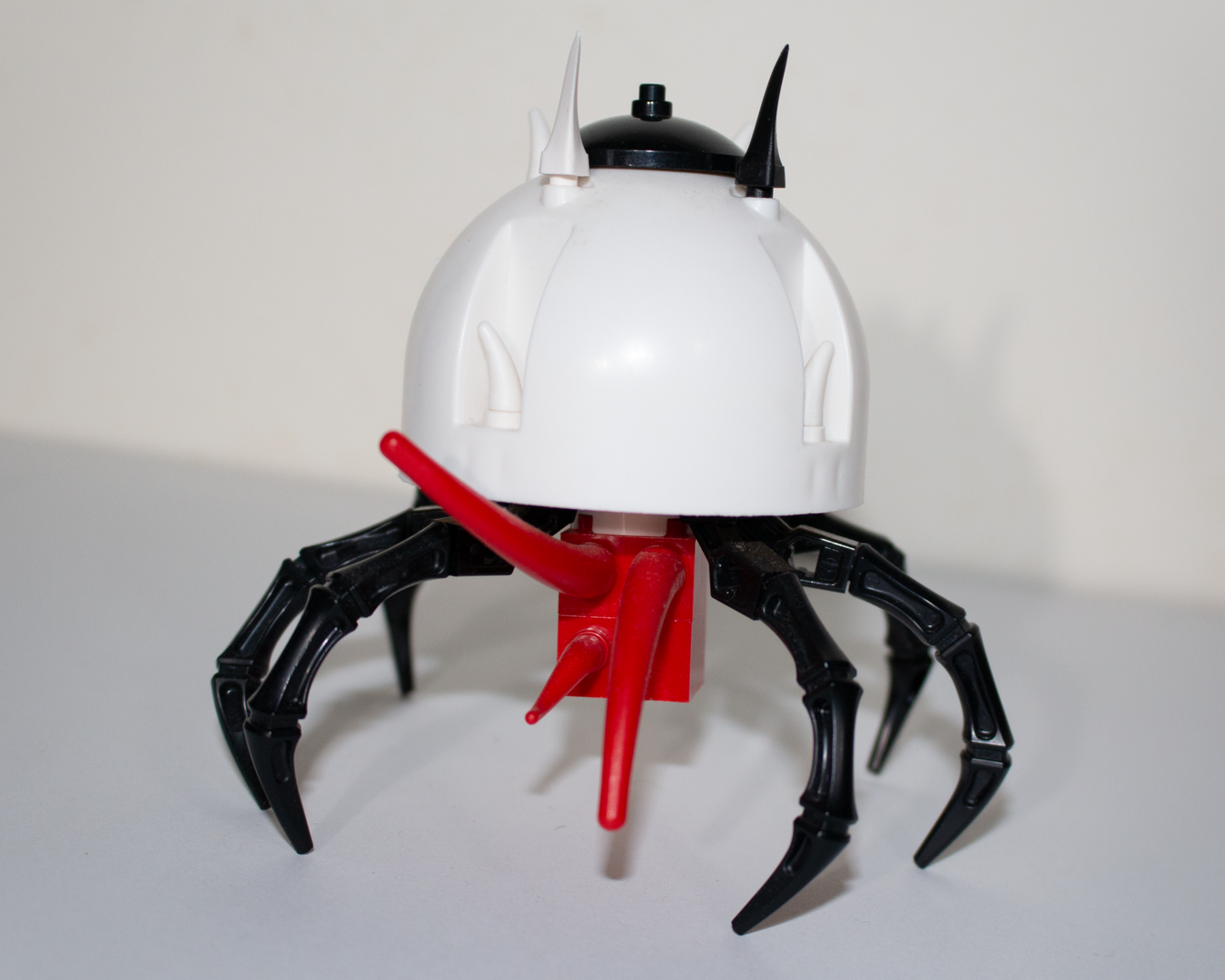 Scavengers Reign Alien Cow