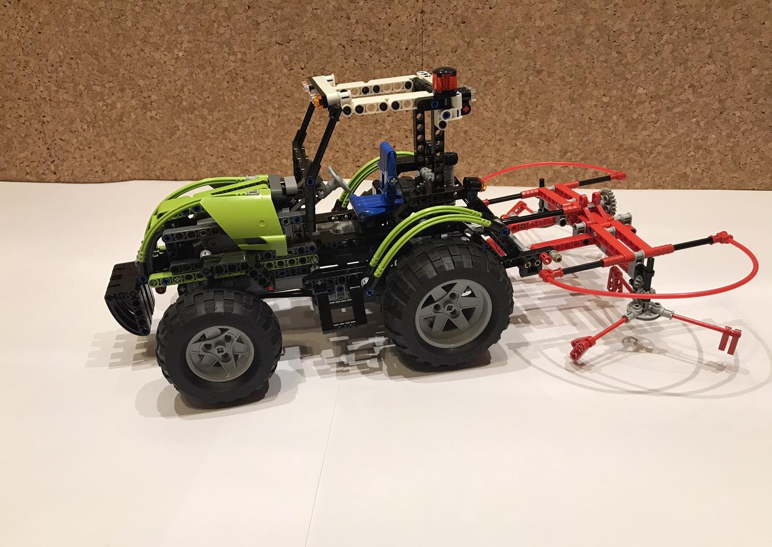 Tractor with hay turner model 8284