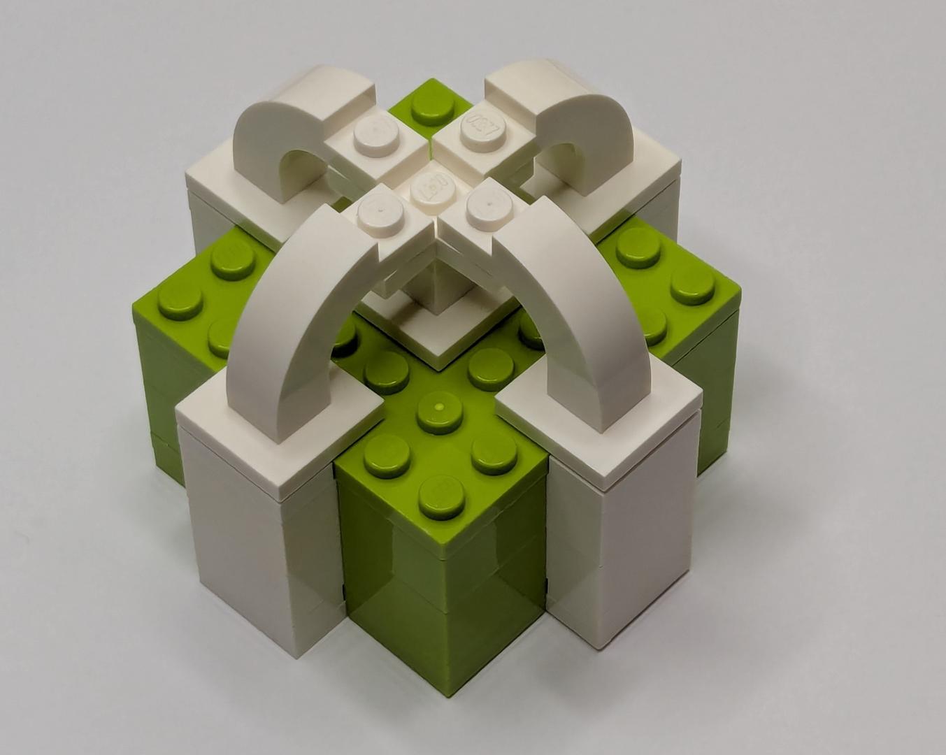 Hollow present with decorative bow