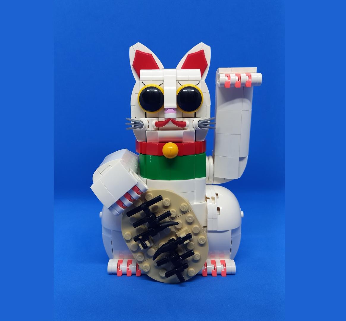 Lego Maneki-neko 招き猫 (motorised)