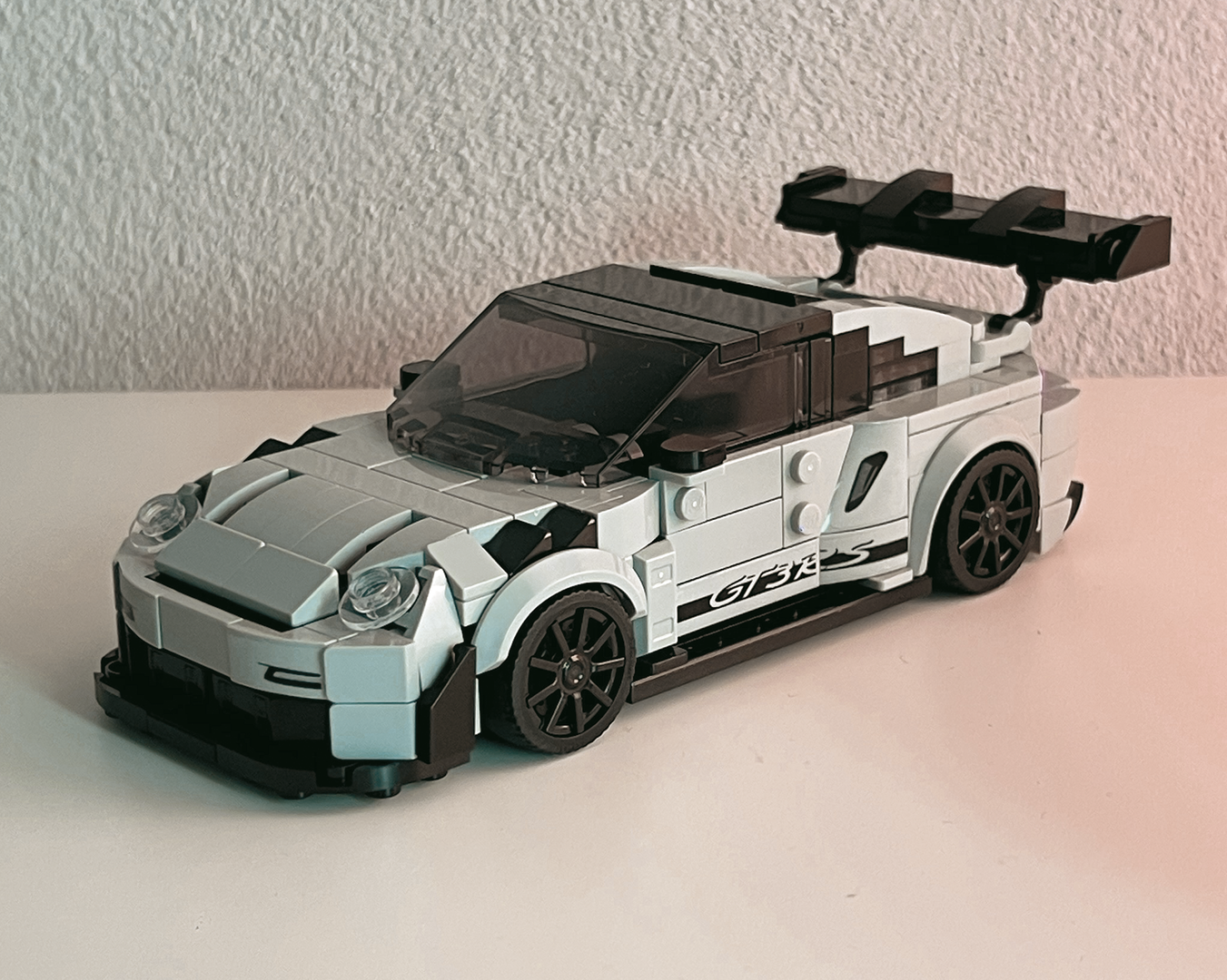 Porsche 911 GT3 RS / 2018