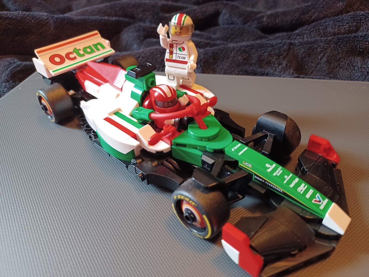 Octan Formula 1 - Speed Champions scale