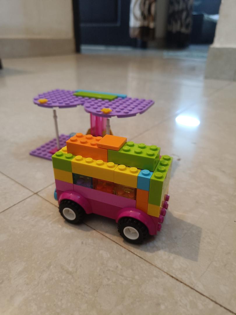 Gabby's Bus alternate build