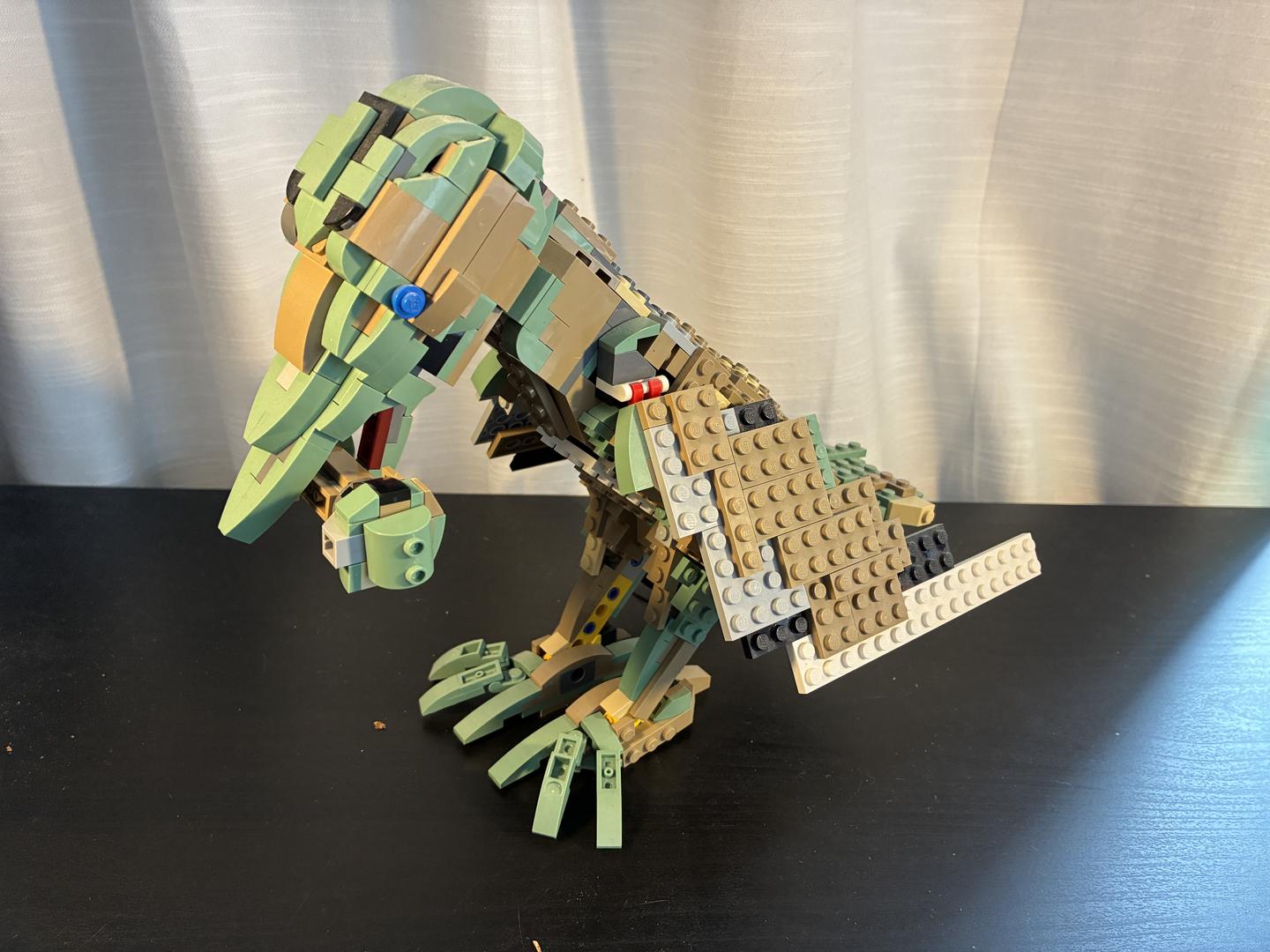 Bird With Peanut alternate build