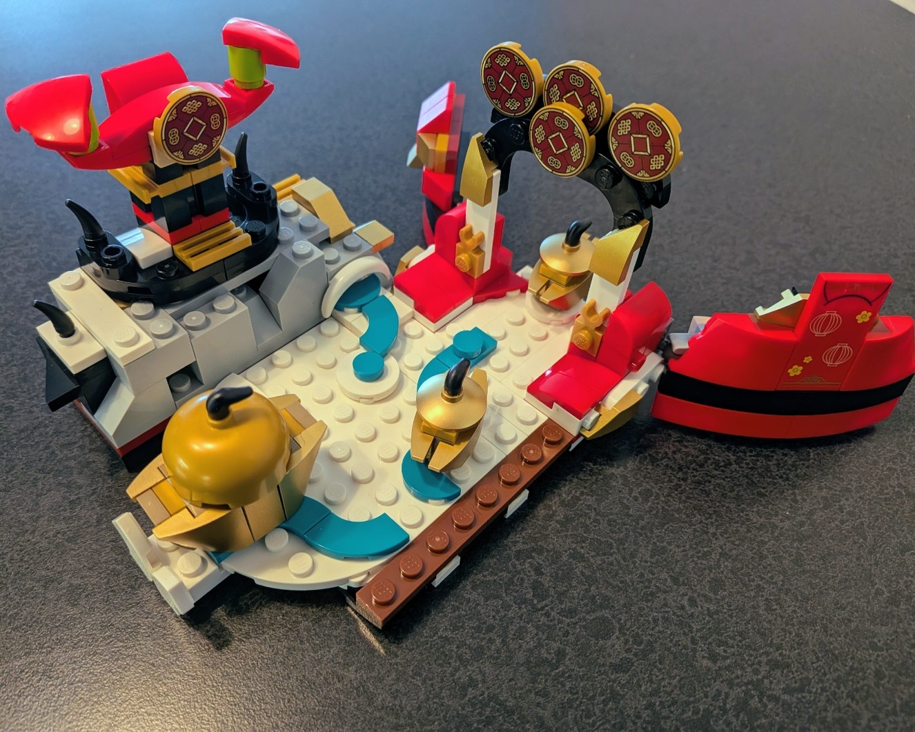 Three boats by the temple alternate build