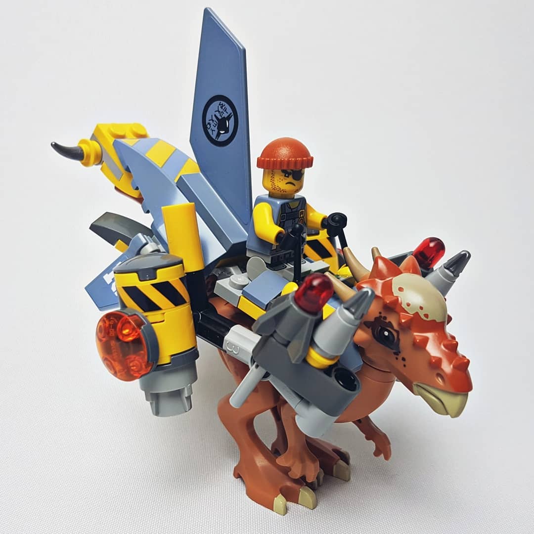 70629 - Ninjago Dino Rider