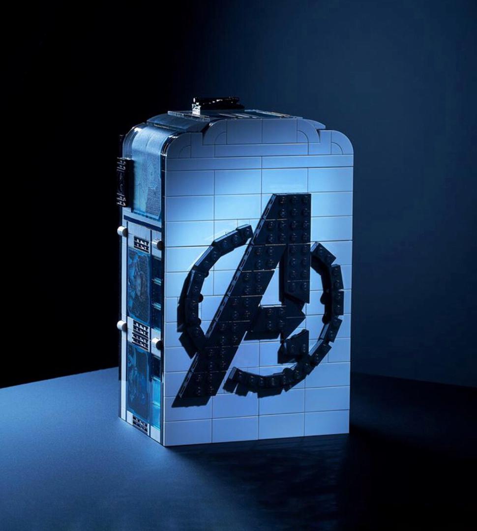 MV-Avengers Display Station