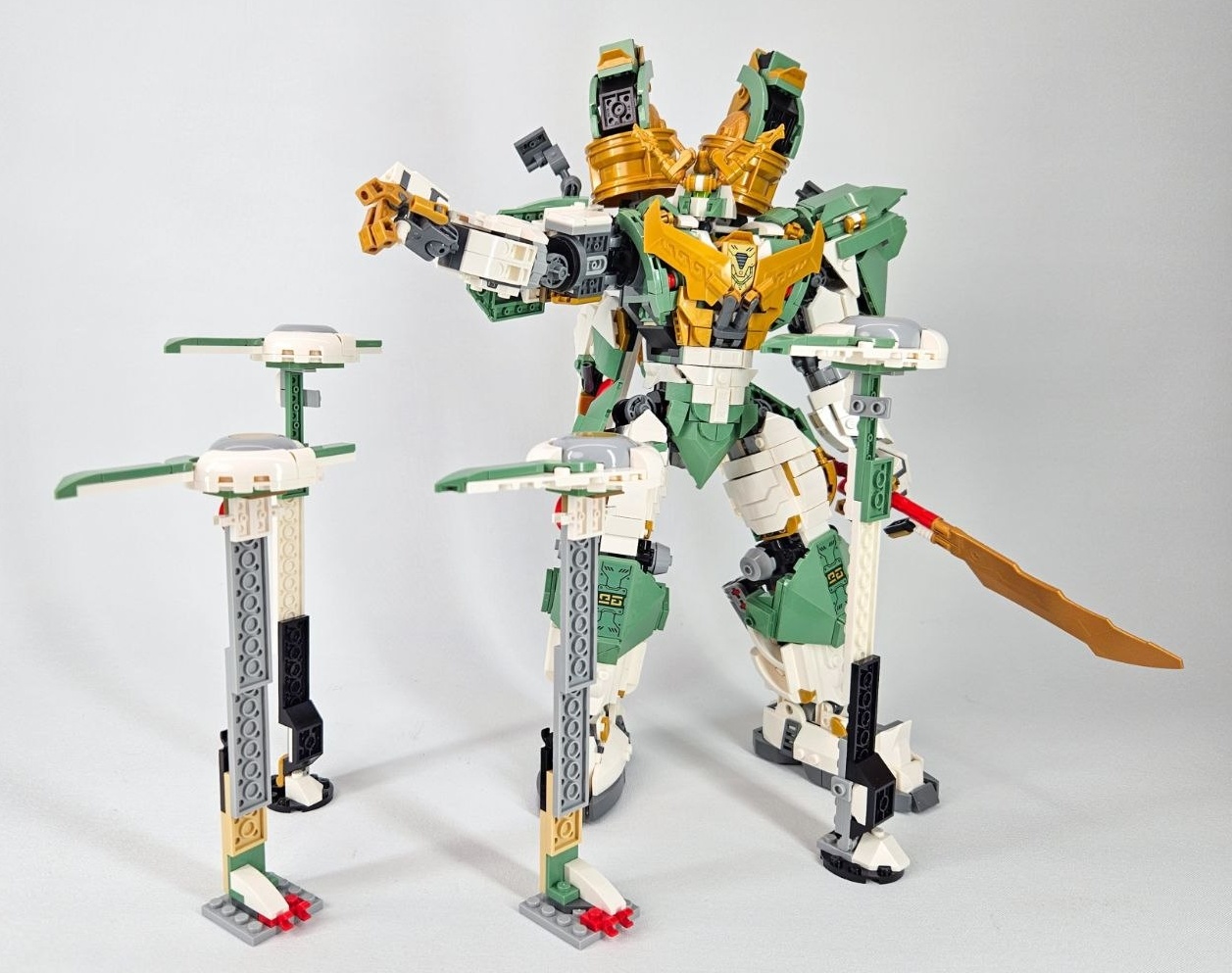 Lloyd's Titan Mech EX (71860 Alternate Build) alternate build