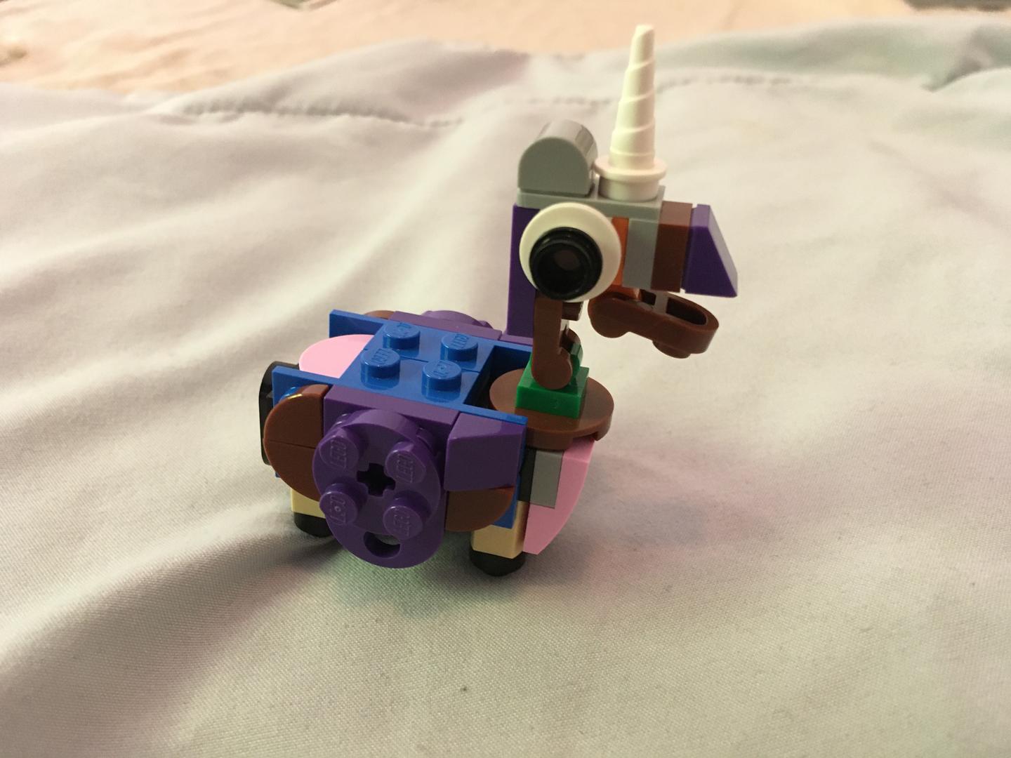 77076 Llamacorn alternate build