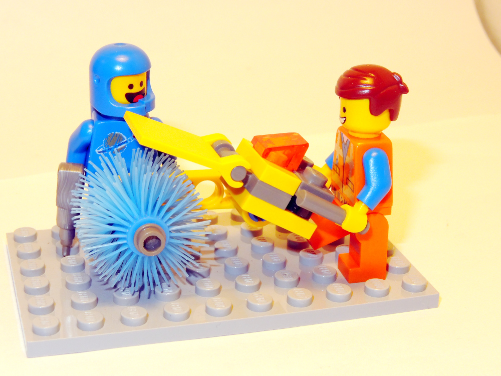 Emmet and Benny's Super Shop Sweeper Thingy - a mini diorama ALT MOD