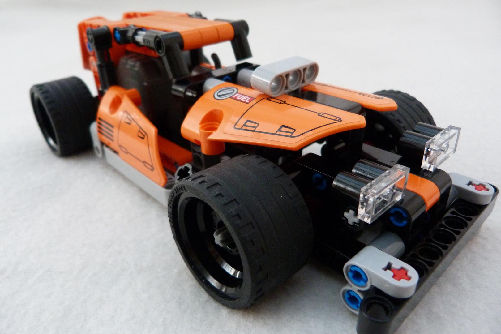 42038 Getaway Racer