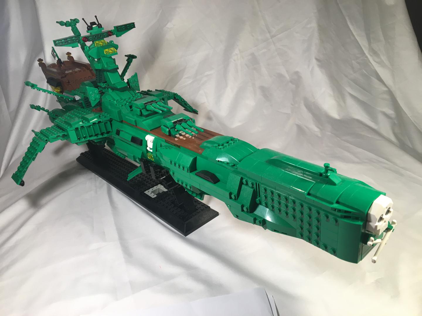 Arcadia (Captain Harlock) / Atlantis (Albator 84)