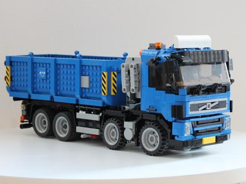Volvo FM 8x2 Container Transport