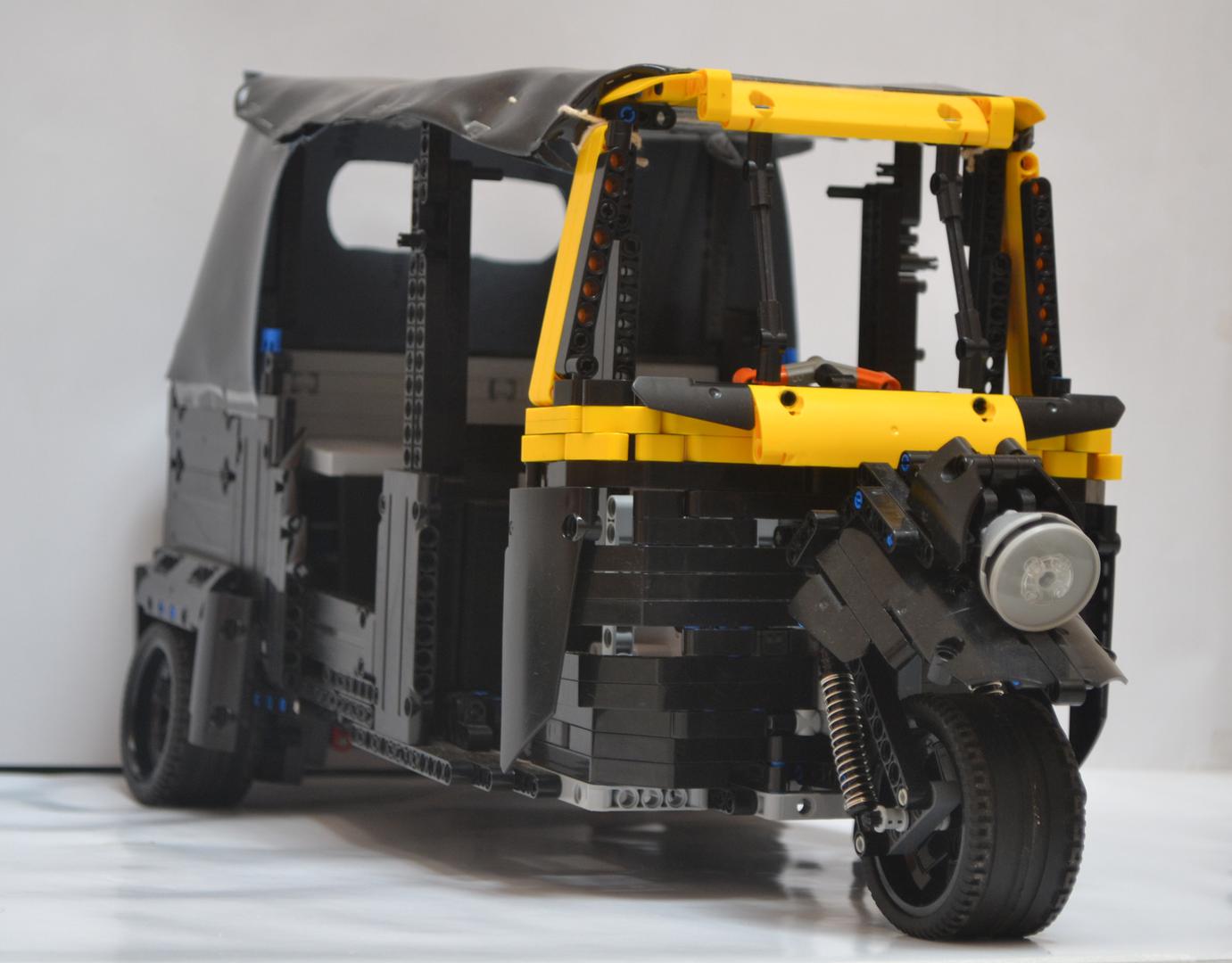 Bajaj Re Auto Rickshaw