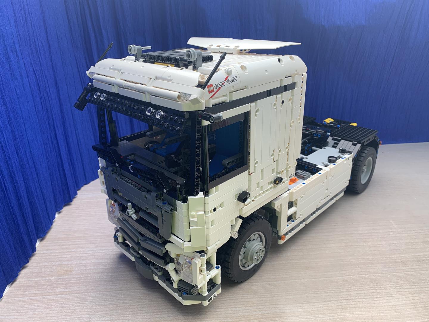 Mercedes Benz Actros