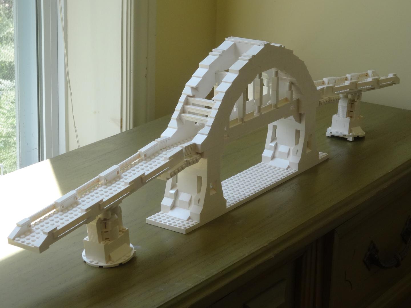 The Bridge (Alternate build of 21050 Studio)