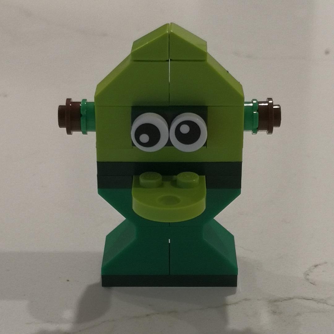 Simple Monster (MOC-43086) - LEGO MOC | MOC Tracker