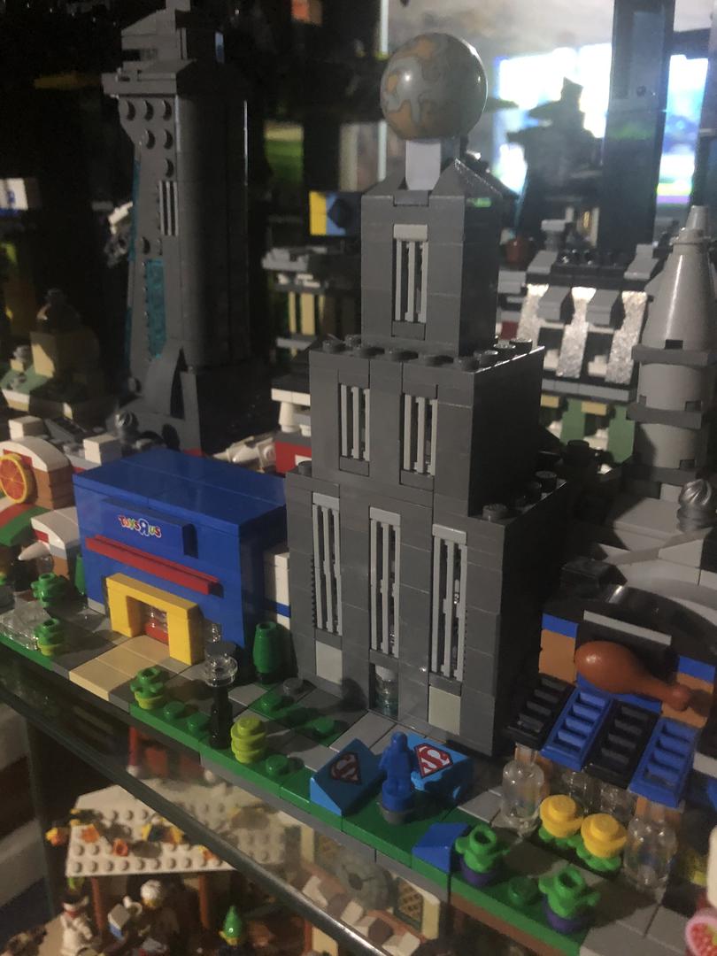 mini Daily Planet brictober scale mini modular