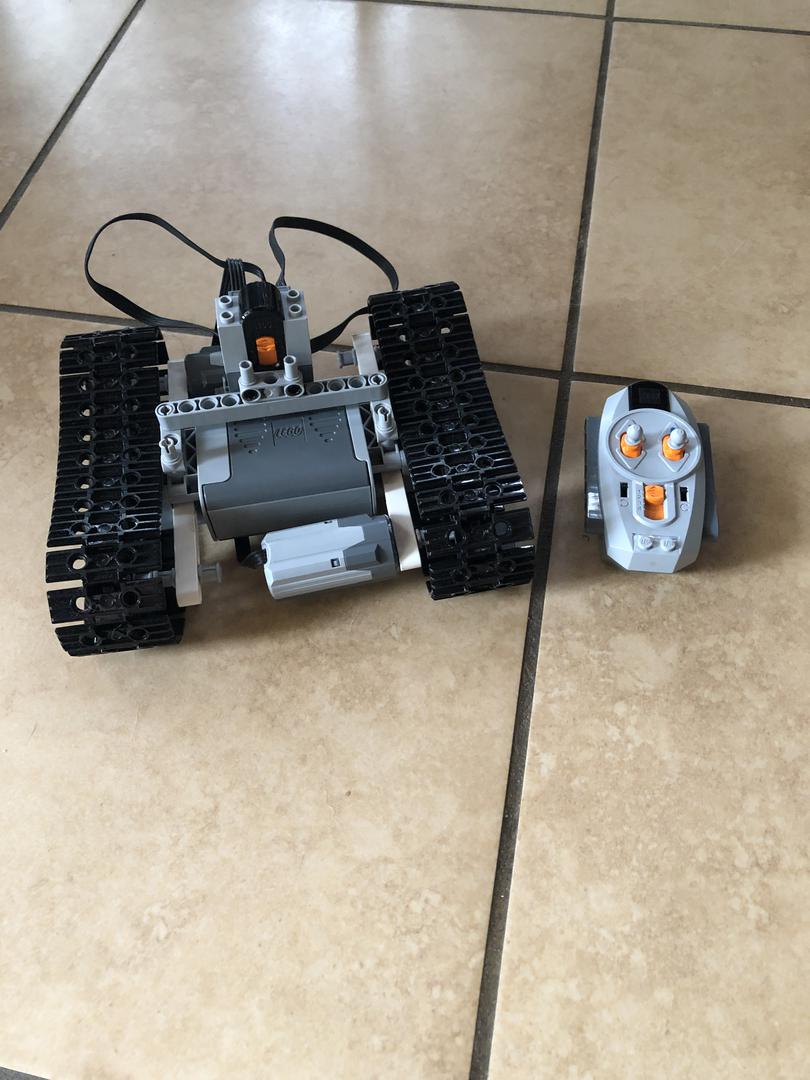 Easy and Cheap Small Tank V1