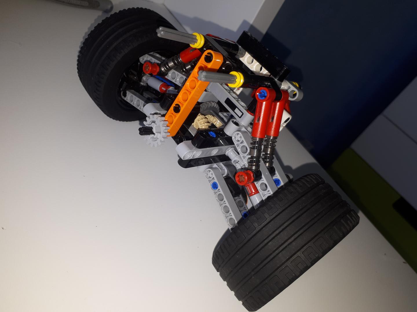 Adjustable rear suspension (MOC-51169) - LEGO MOC | MOC Tracker
