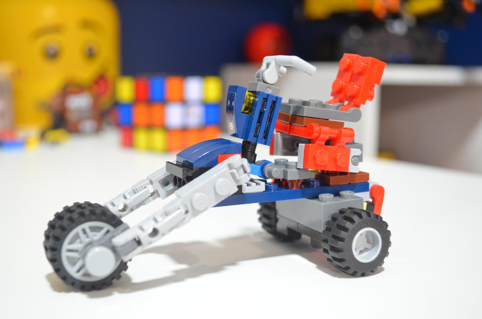 3 wheeler transformer