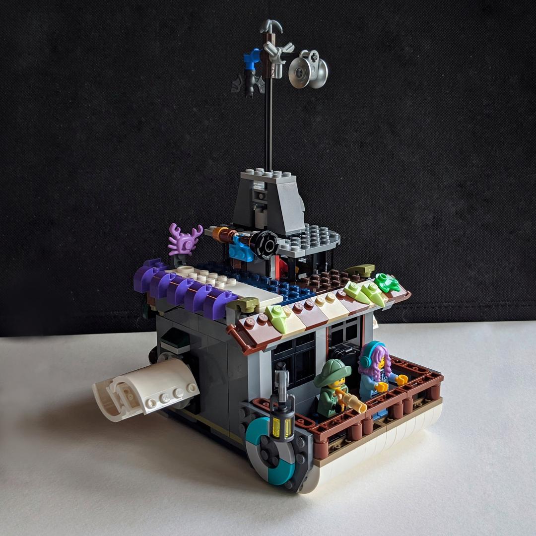 Hidden Side Houseboat alternate build