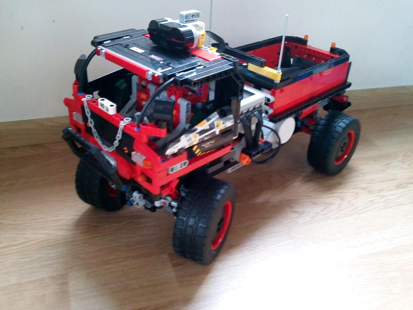 EV3 + NXT Trial Truck