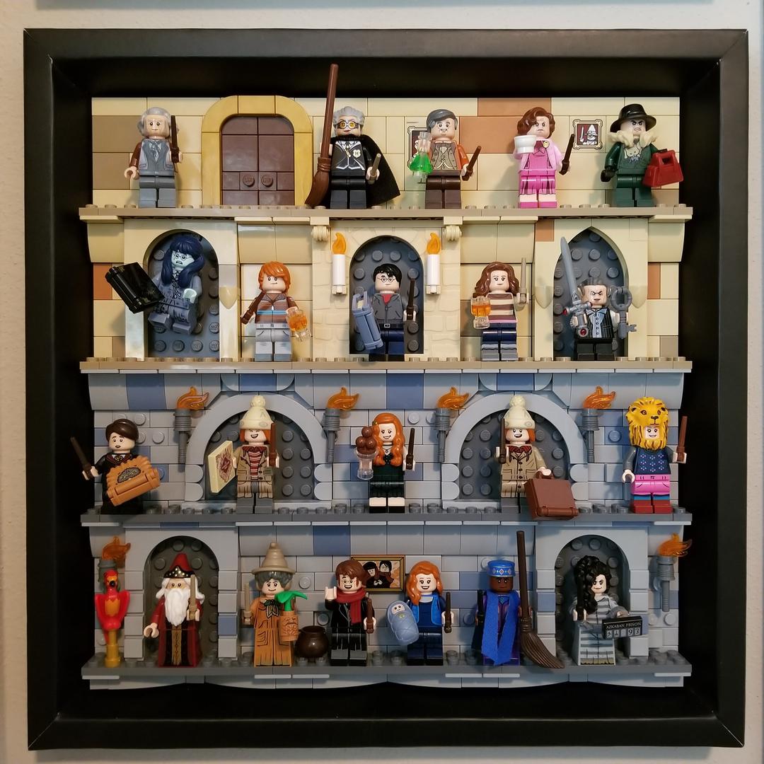 ℍogwarts Minifigure Display - Dungeons