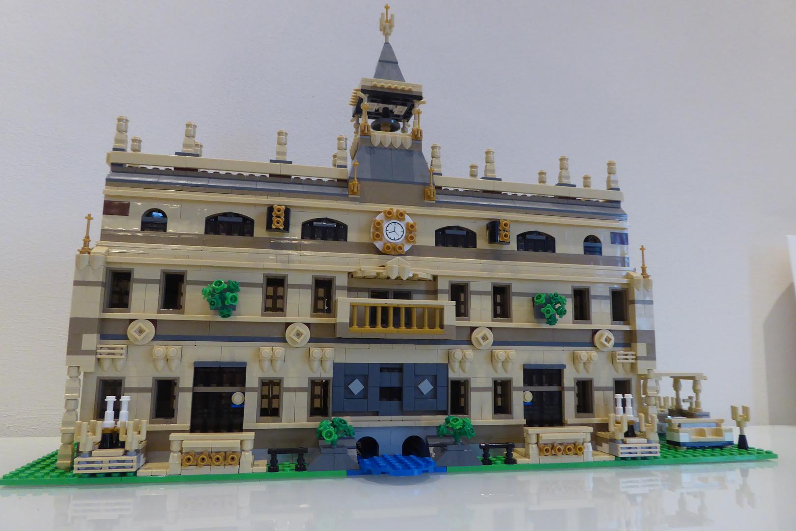 10253 Alternate Big Ben