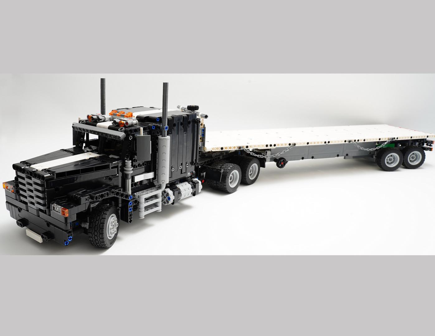 42078 US Truck with Trailer - similar to Freightliner Conventional