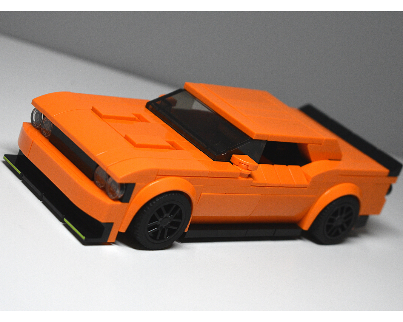 Dodge Challenger Hellcat / Super Stock