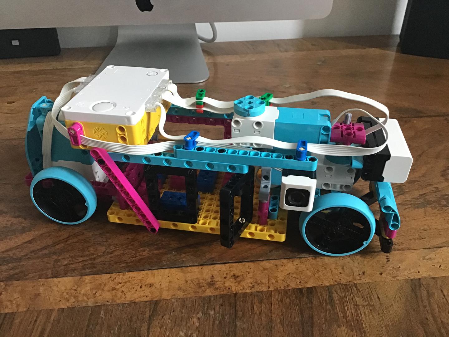 Spike self-driving bus