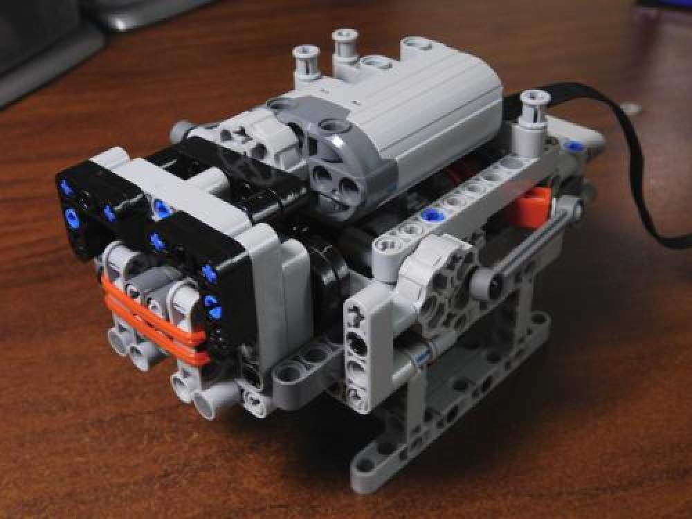 Sequential RC 4-speed dual-clutch gearbox with PF Servo motor