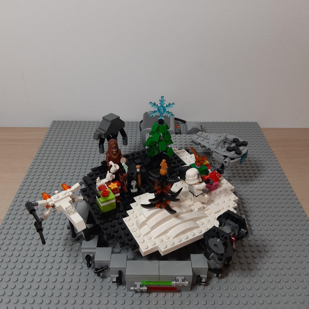 Spinning Christmas in a galaxy far far away