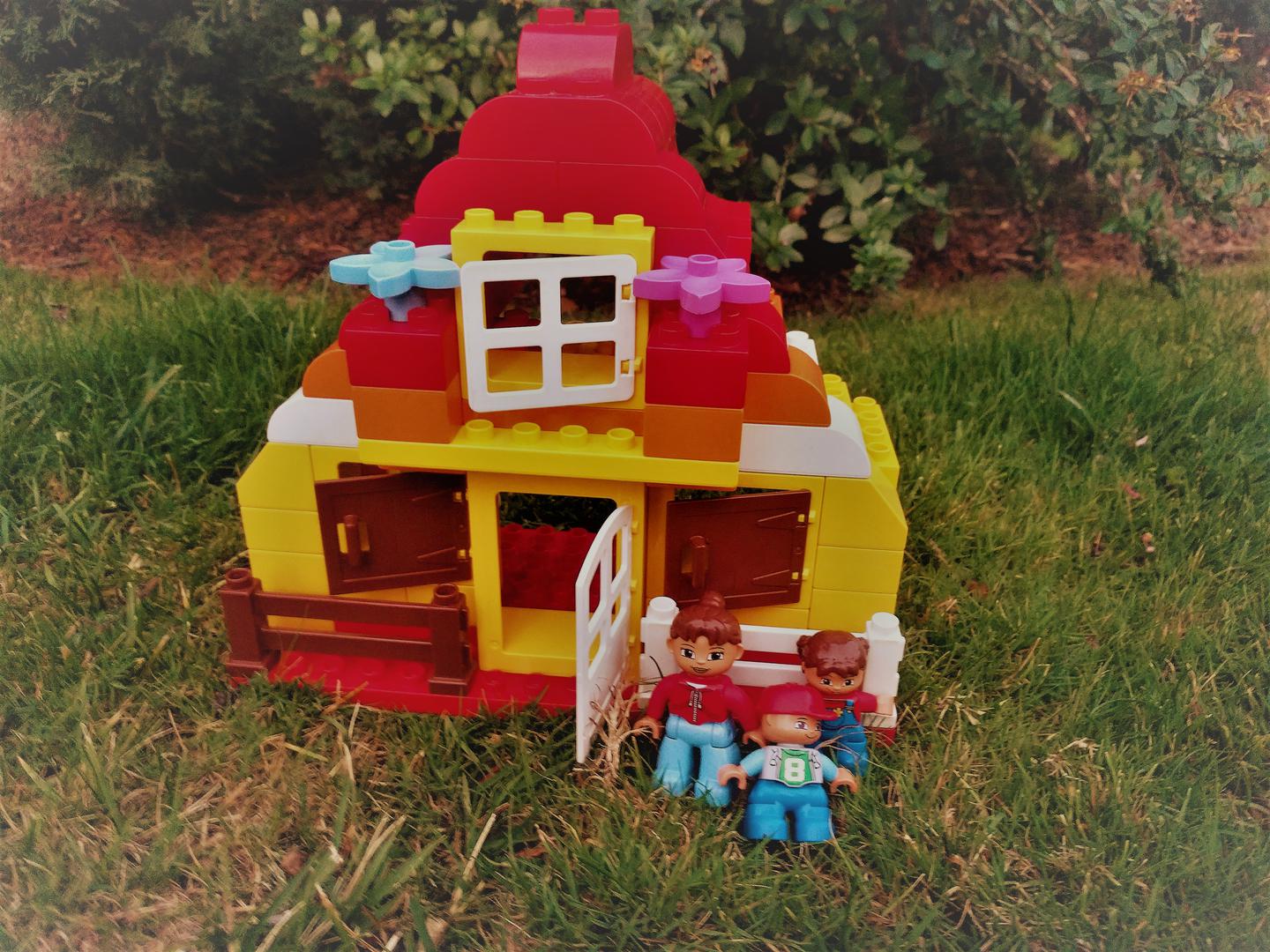 Duplo Alpine Cottage