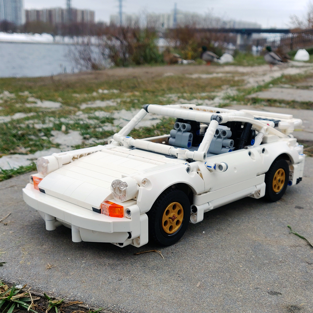 Porsche 911 (Control+)